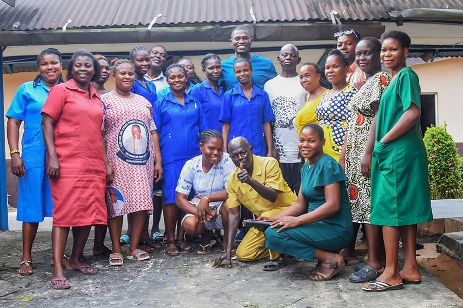 Staff-of-Ufor-Hospital-Ughelli